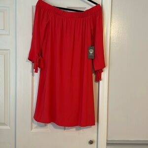 NWT Vince Camuto dress size 8 off the shoulder